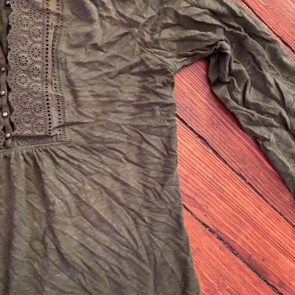 Eddie Bauer Medium Green Blouse - Picture 2 of 5